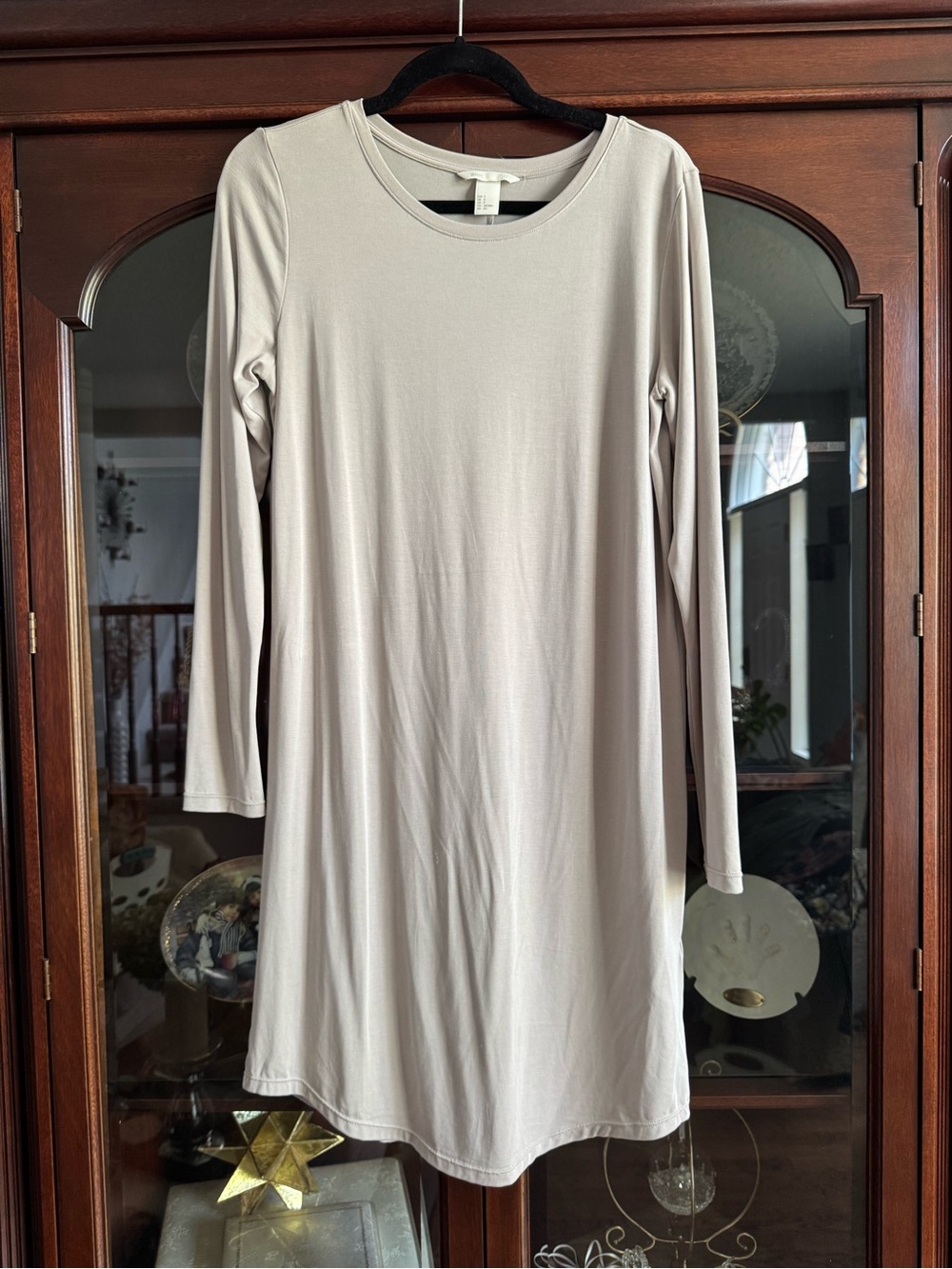 H&M Long-Sleeve Shift Dress in Light Taupe